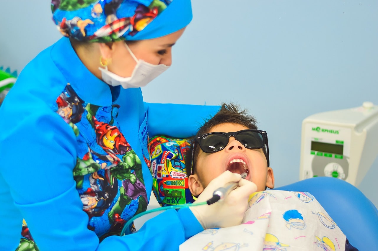 Ask an Aurora Pediatric Dentist: How to Choose the Right Straw for Kids