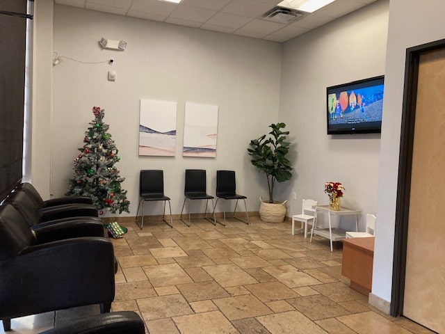 AZ Family Kids Dental - Lobby of Phoenix Clinic